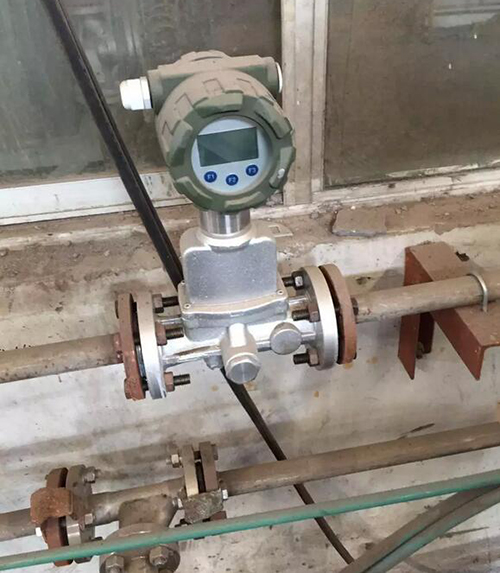 防爆旋進(jìn)旋渦流量計現(xiàn)場安裝使用圖