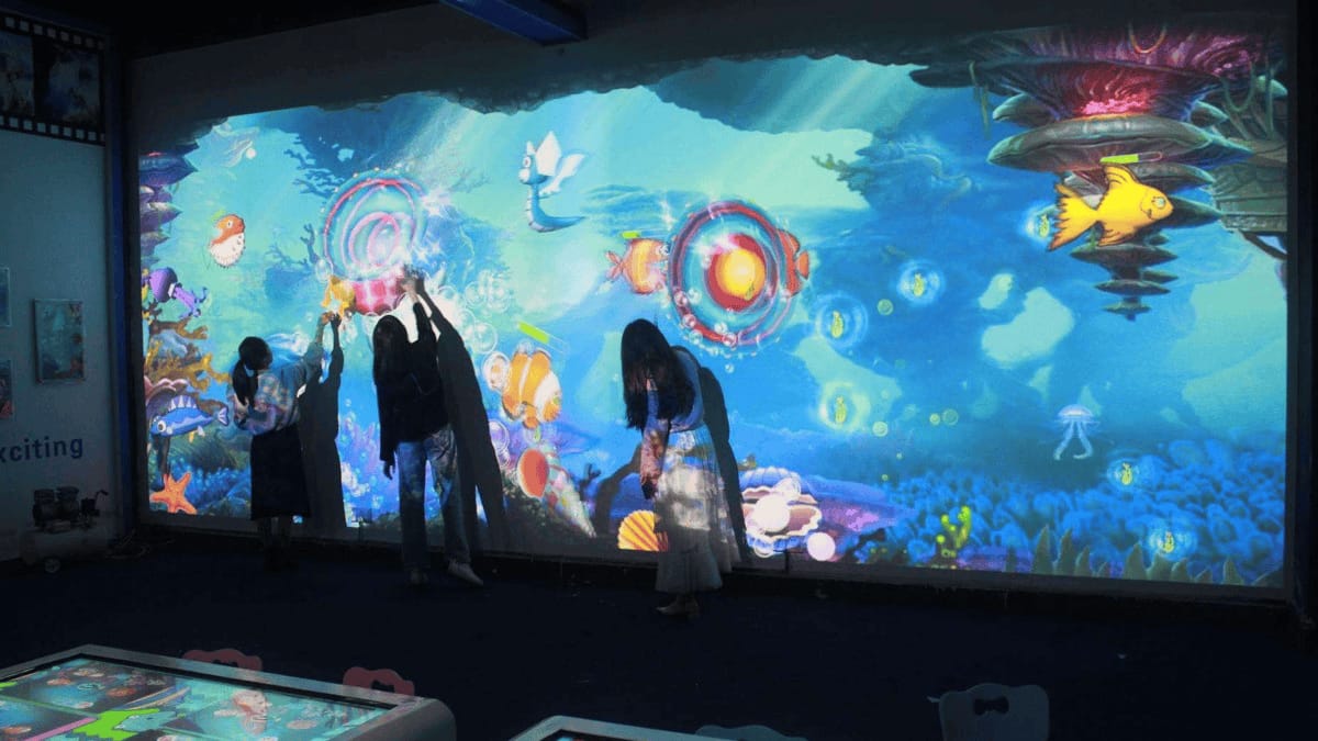 大屏涂鴉互動墻-多媒體互動涂鴉系統